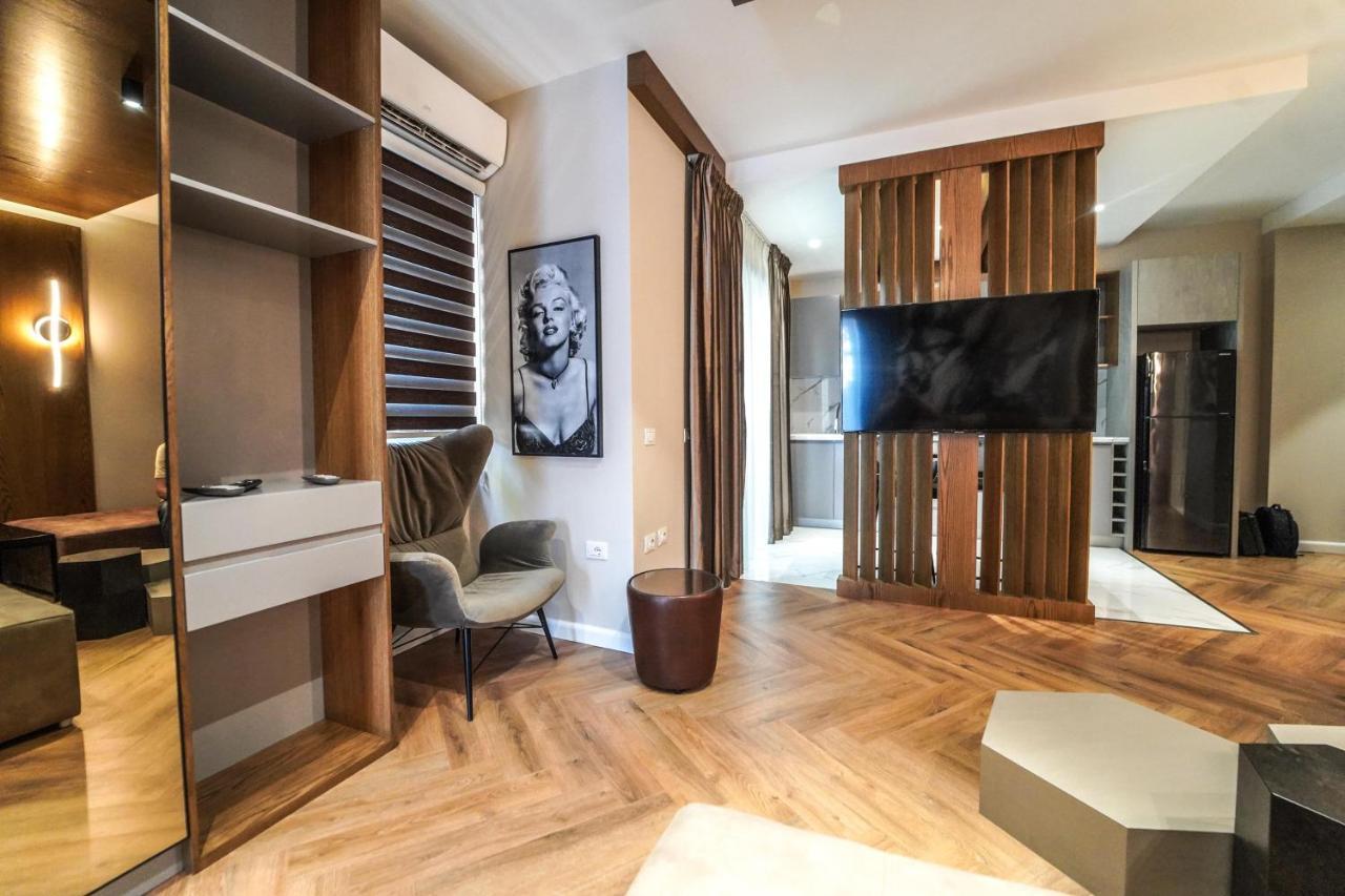 Haris Luxury Apartment No.4 تيرانا المظهر الخارجي الصورة