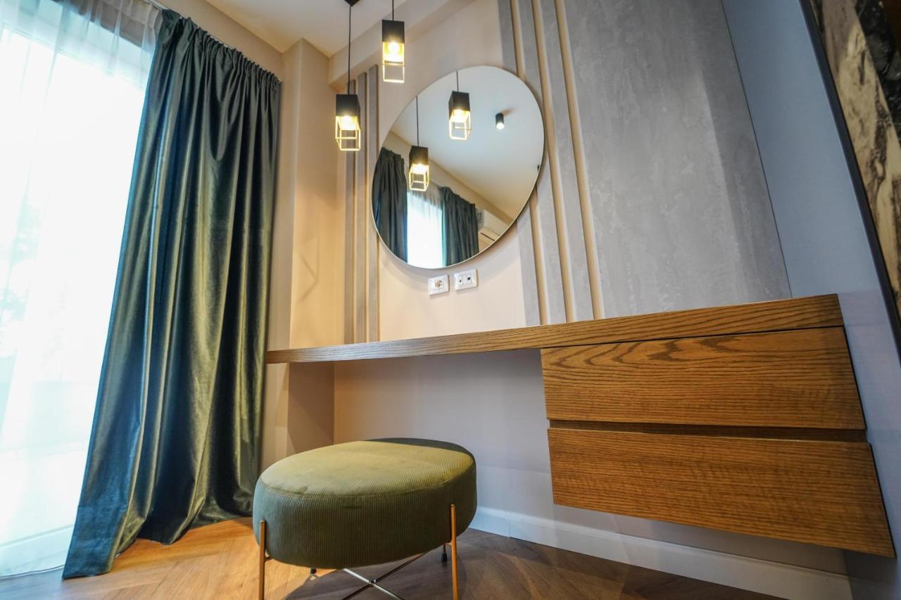 Haris Luxury Apartment No.4 تيرانا المظهر الخارجي الصورة